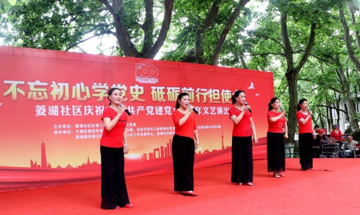 突发，玛雅来中国水土不服吃撑了，阿彪将安排看雪看海拍婚纱照